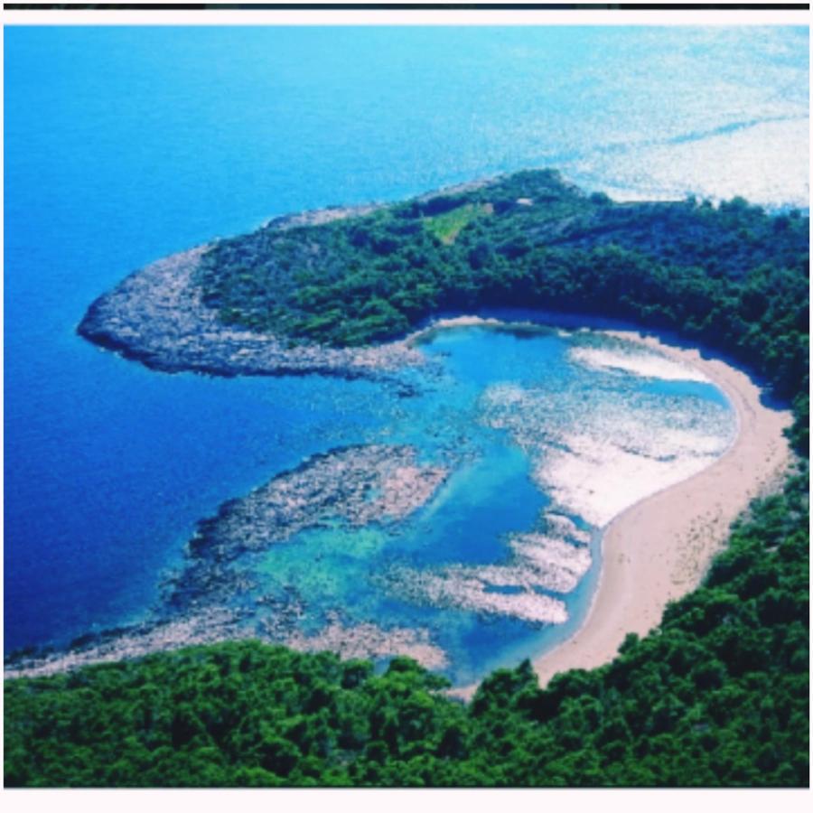 Villa Anita Sobra ภายนอก รูปภาพ