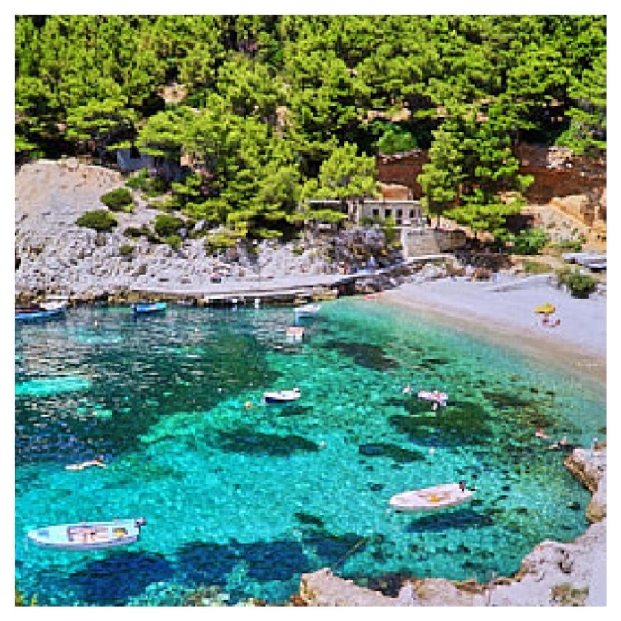 Villa Anita Sobra ภายนอก รูปภาพ