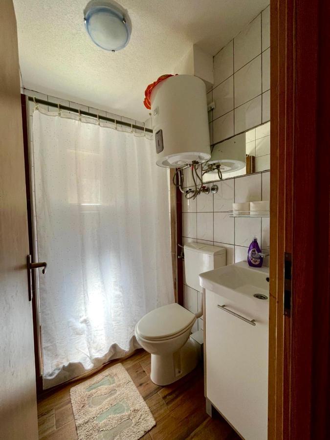 Villa Anita Sobra ภายนอก รูปภาพ